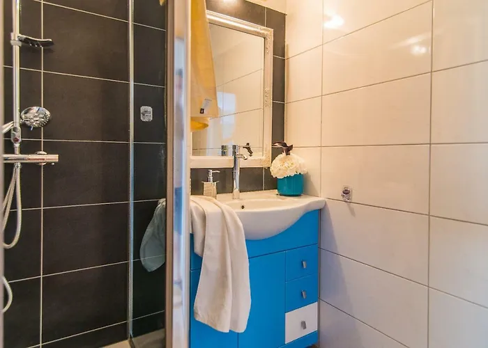 Charming House On The And Deluxe